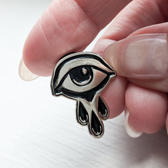 Bird Ov Prey Black Tears Silver Metal Enamel Pin - Crying, Mourning, Emo, Goth - Picture 4 of 5